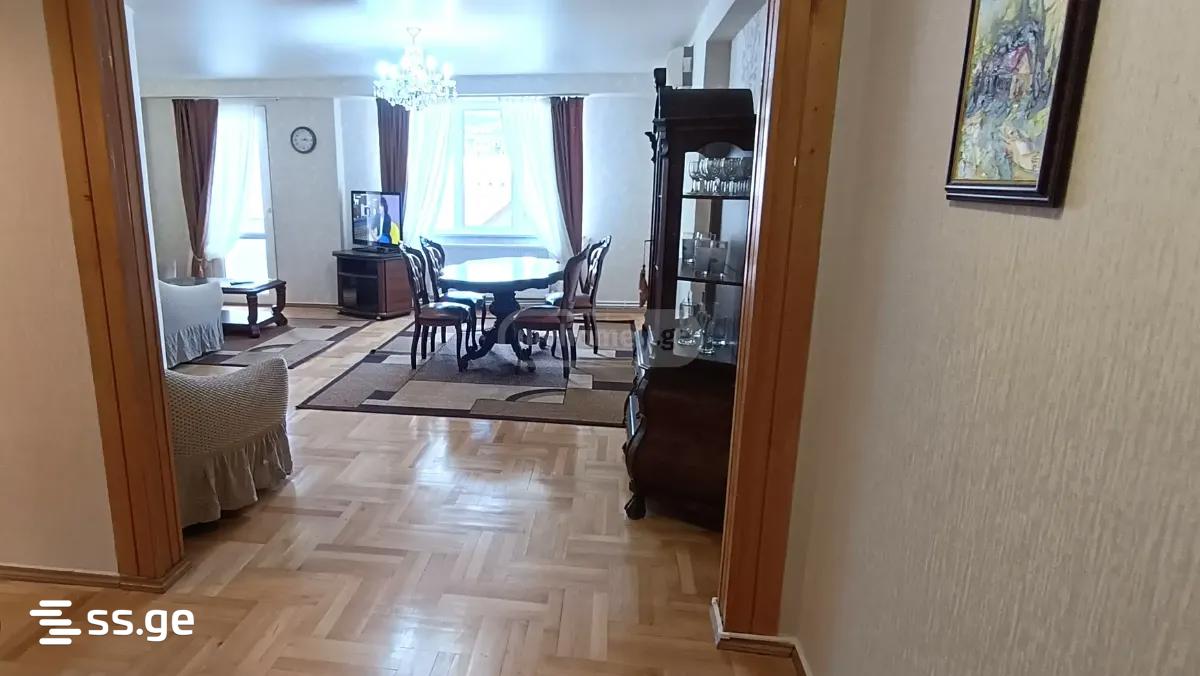 kavtaradze st. 11 - 3 rooms