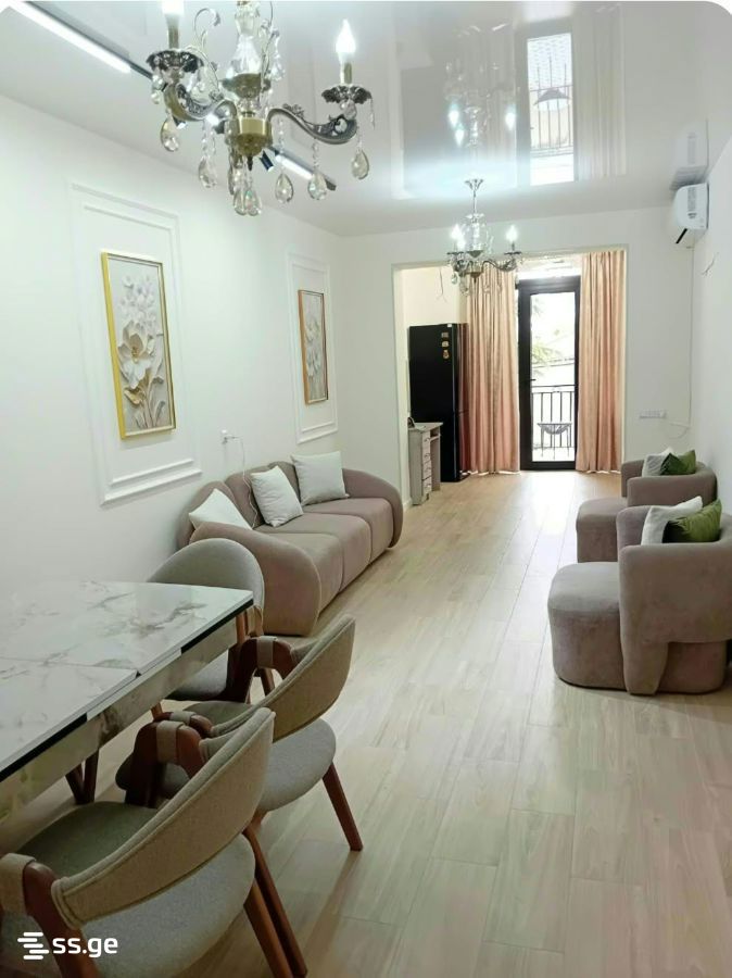 Arakishvili st. 1 - 3 rooms