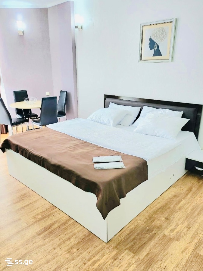 4 - 1 rooms