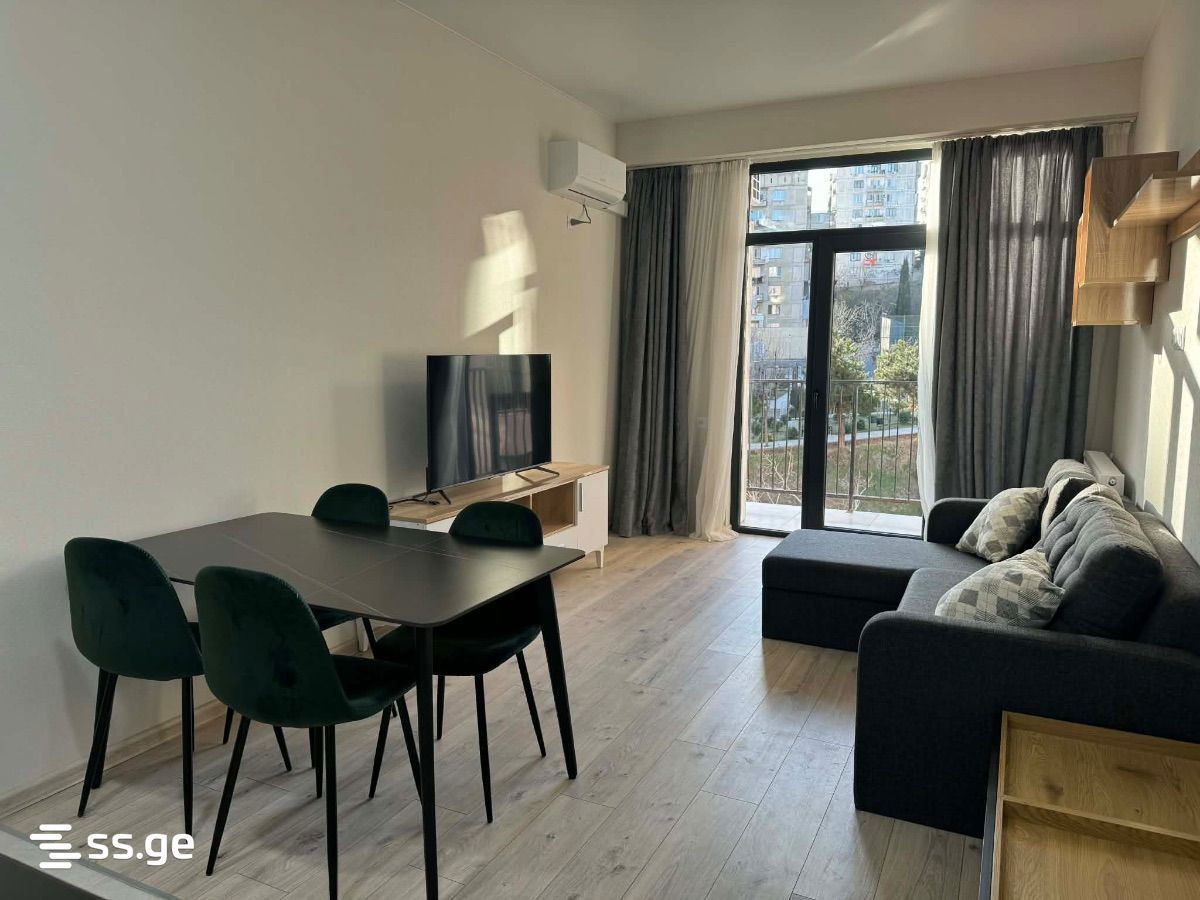 B. Zghenti St. 6 - 3 rooms