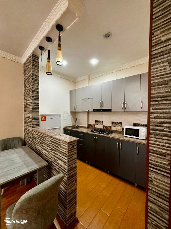 20 - 2 rooms
