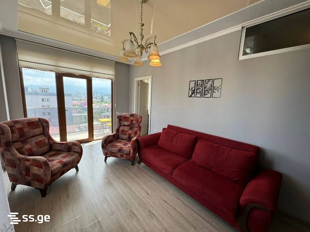 92 - 3 rooms