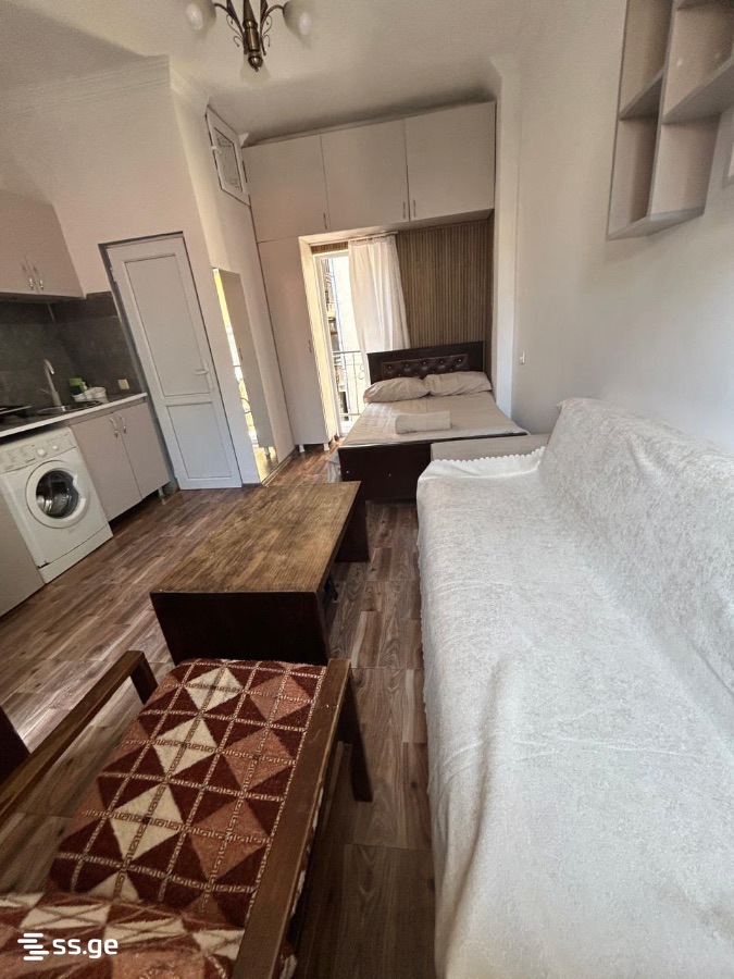 48 - 1 rooms