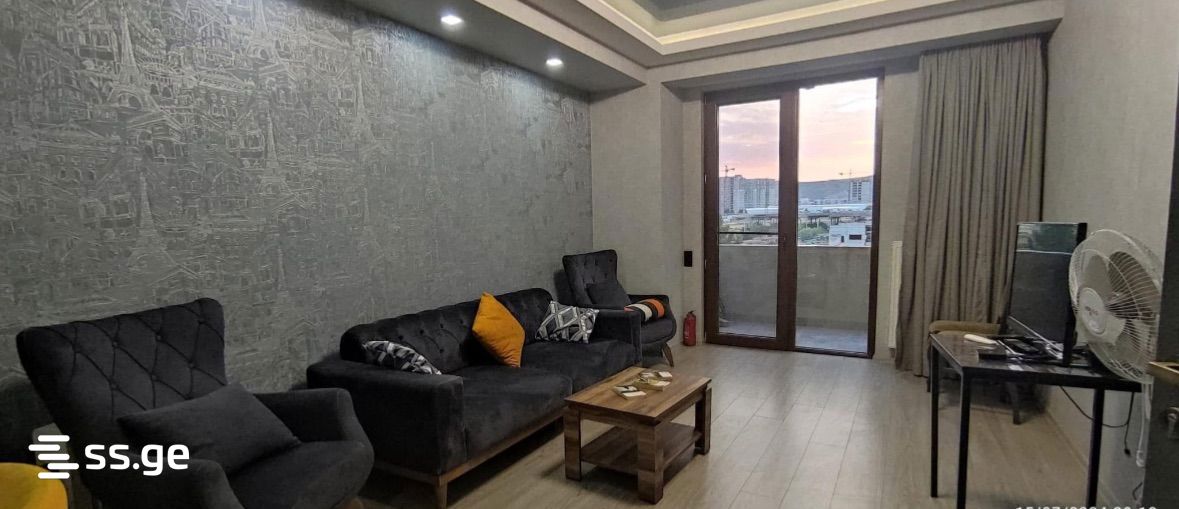 petre imeri st. 26 - 4 rooms
