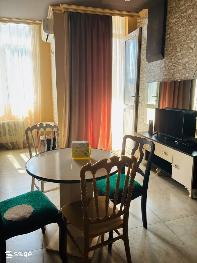 Sh. Inasaridze St. 6 - 1 rooms