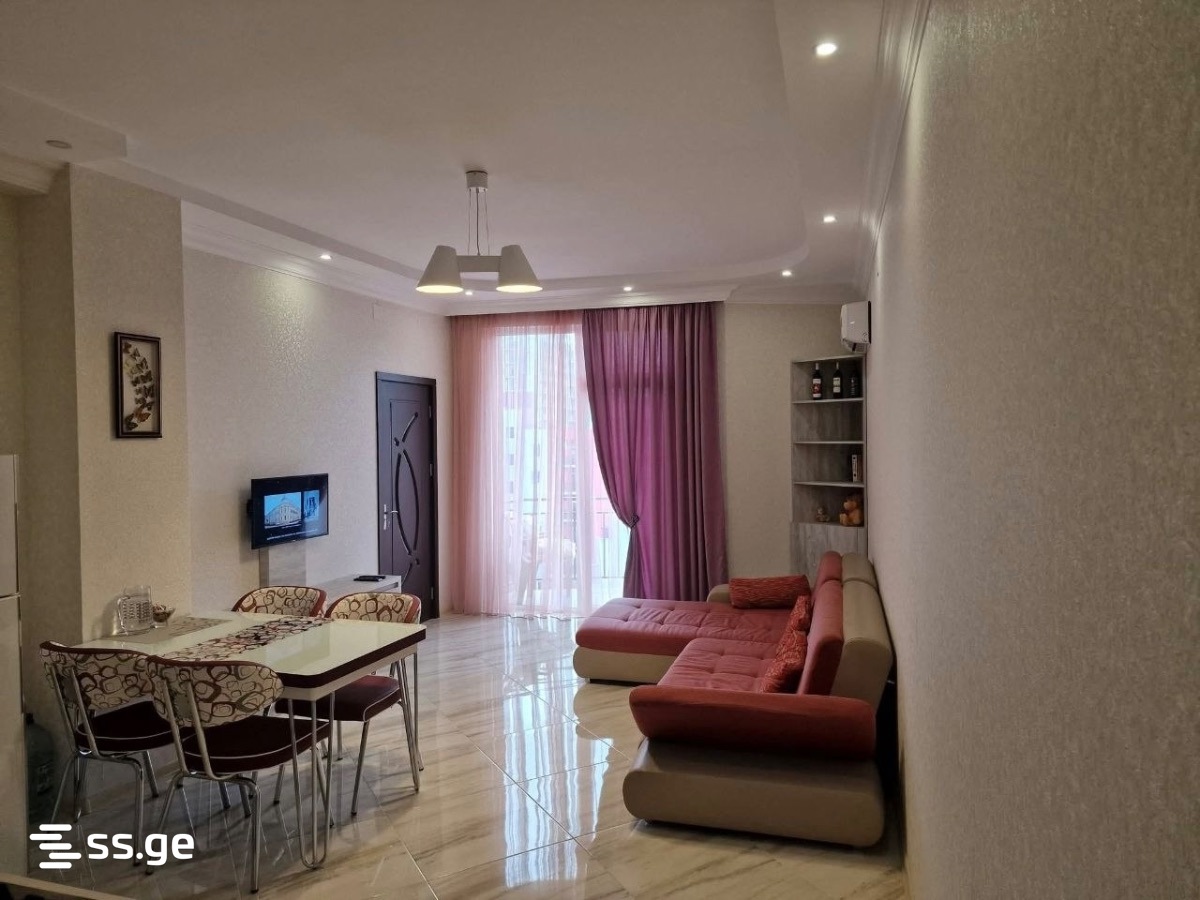 D. Mamuladze st. 10 - 2 rooms