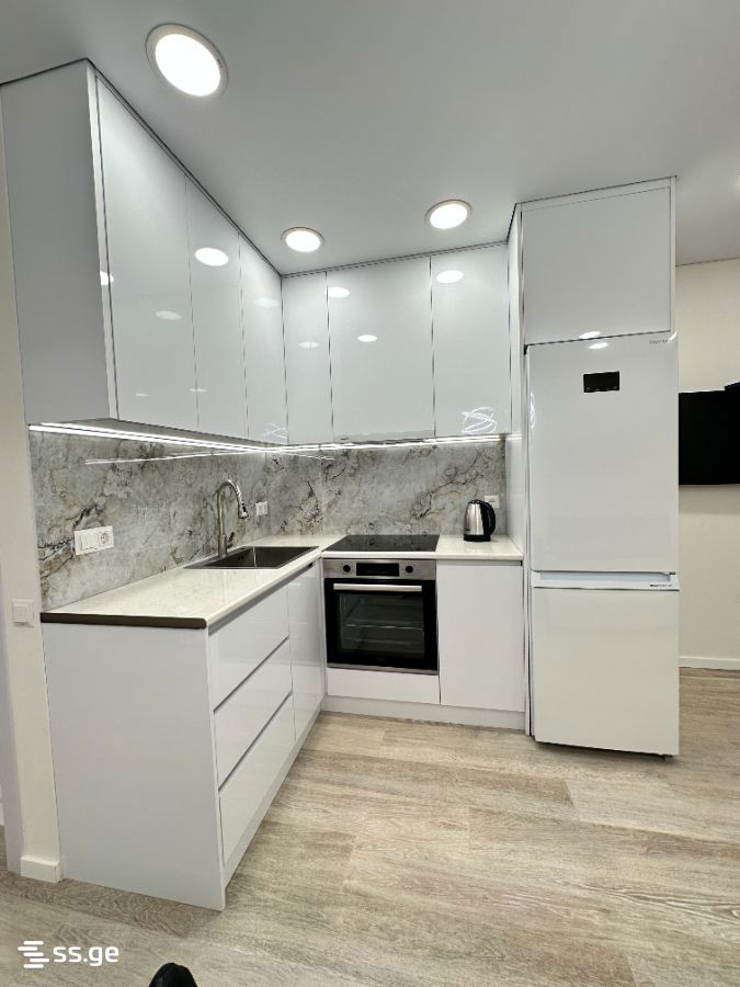 R. Nizharadze st. 20 - 2 rooms