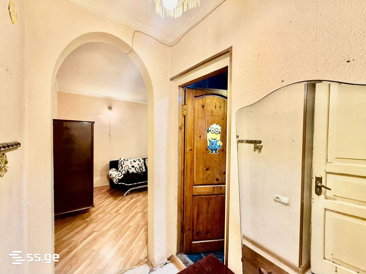 krtsanisi st. 8 - 2 rooms