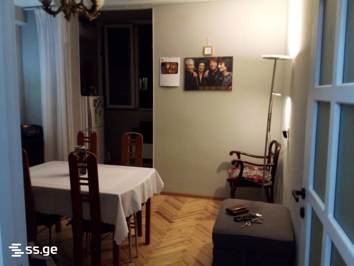 panaskerteli st. 18 - 2 rooms