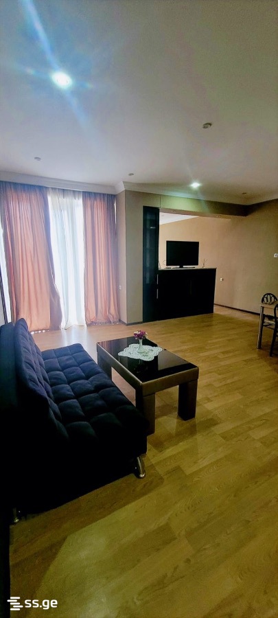 Mirian Mephe st. 96 - 3 rooms
