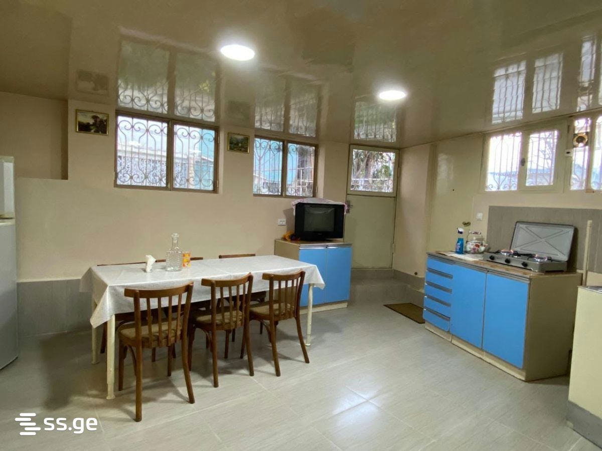 g. zaziashvili st. 42 - 3 rooms
