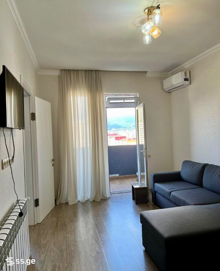 M. Lermontov Street 67 - 3 rooms