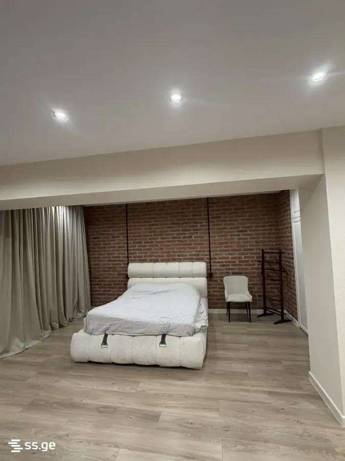 al. ioseliani st. 37 - 4 rooms