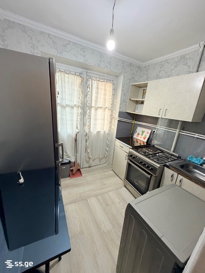9 - 1 rooms