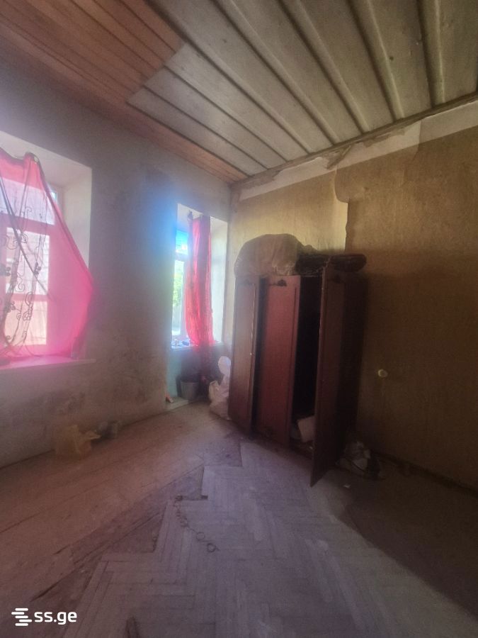 Telavi st. 11 - 0 rooms