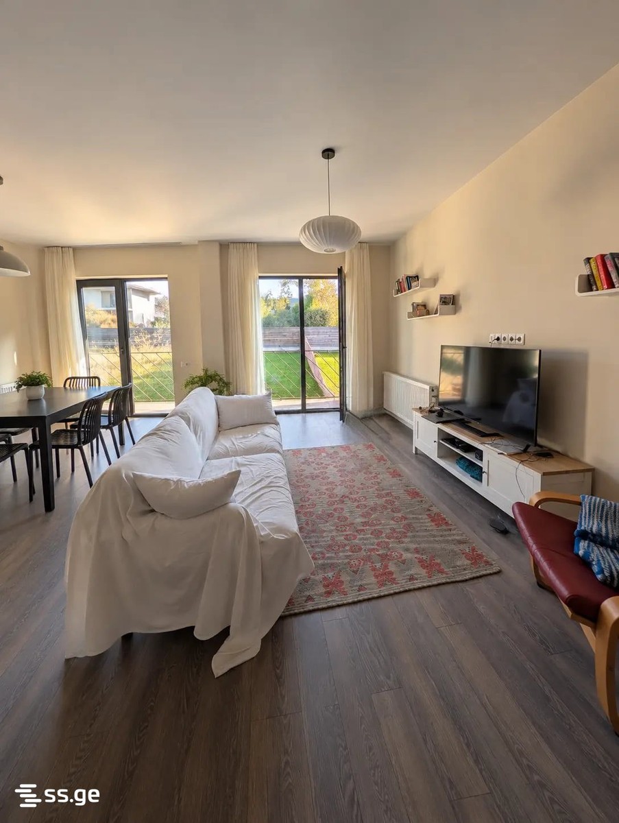 Lisi lake 10 - 3 rooms