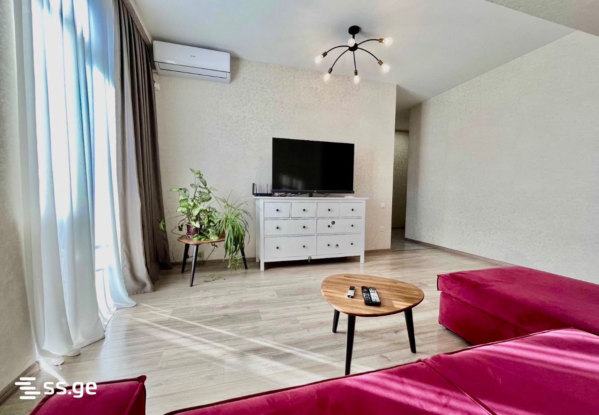 Abashidze-Orbeliani st. 55 - 3 rooms