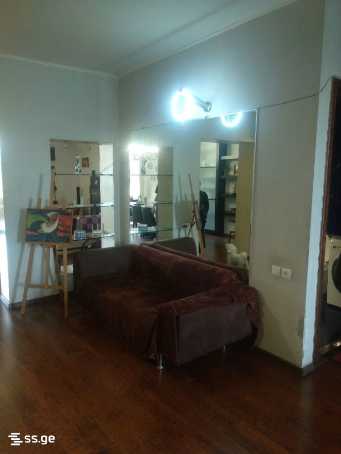agmashenebeli ave 5 - 2 rooms