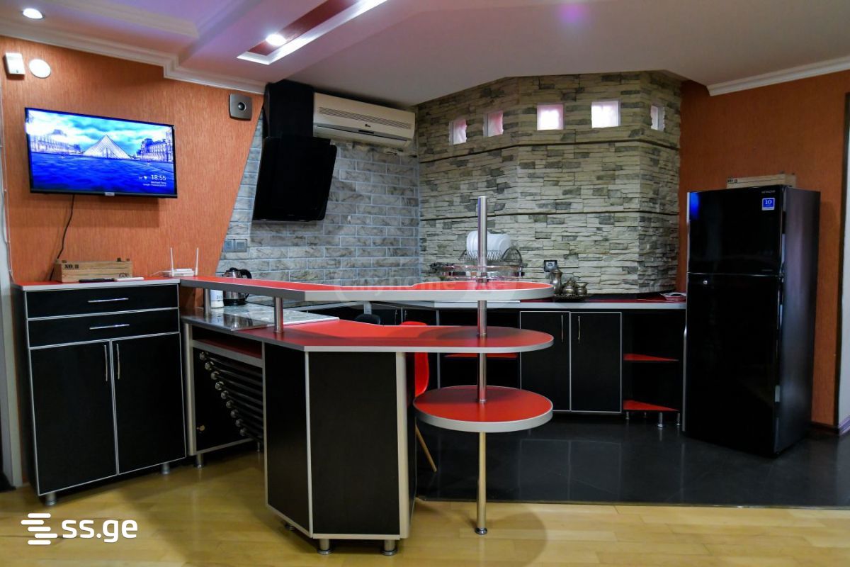 5 - 3 rooms