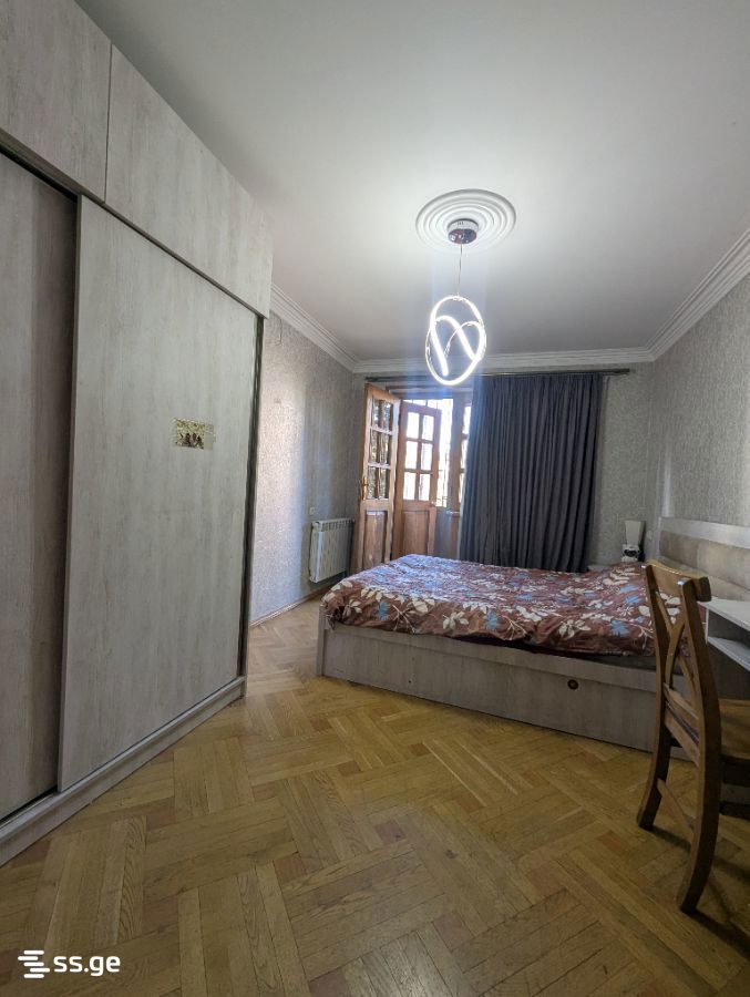 pekini st. 14 - 3 rooms