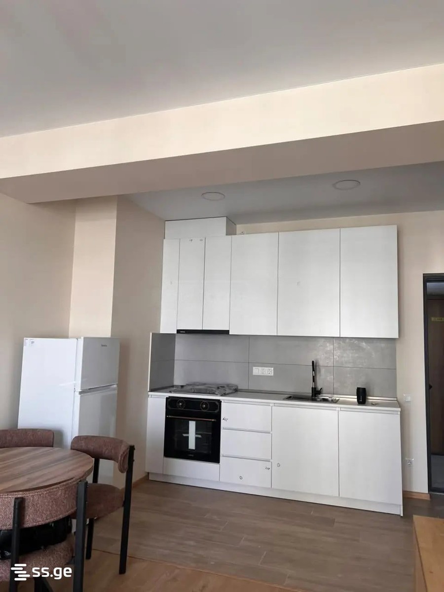 Bob walsh st. . - 2 rooms
