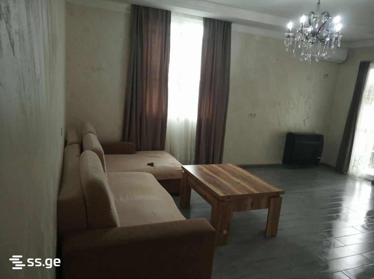 Leonidze st. 4ე - 3 rooms