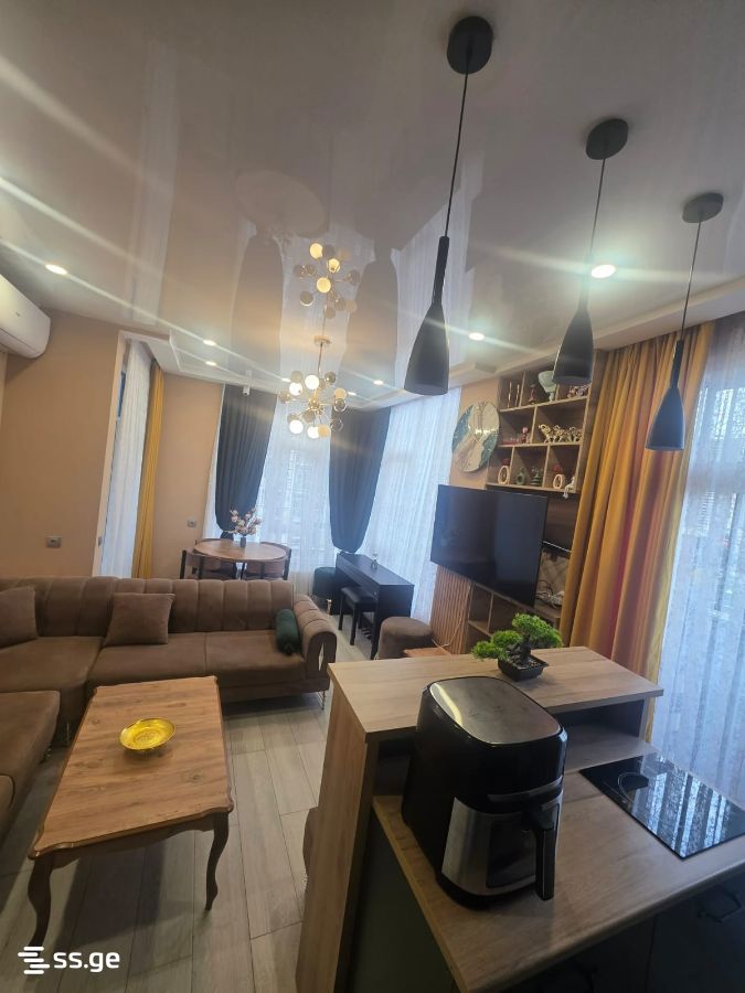 32 - 4 rooms