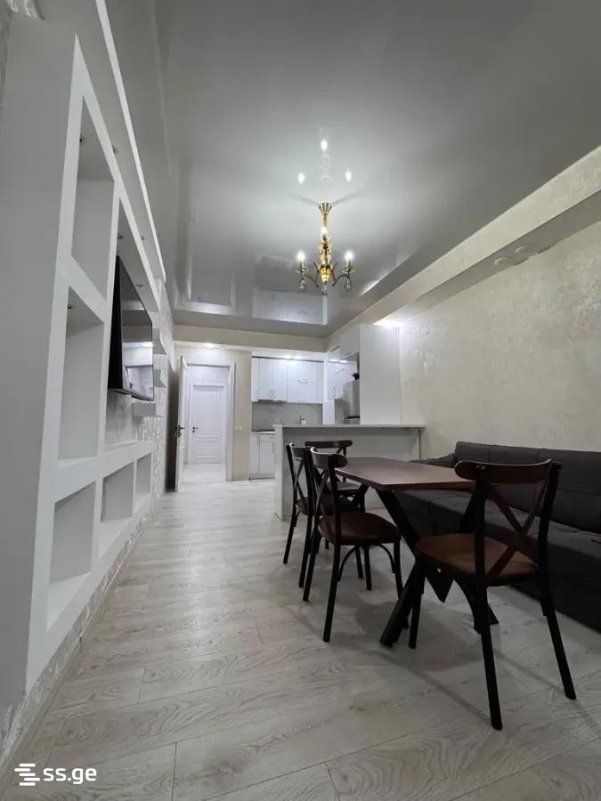 navtlugi st. 5 - 3 rooms