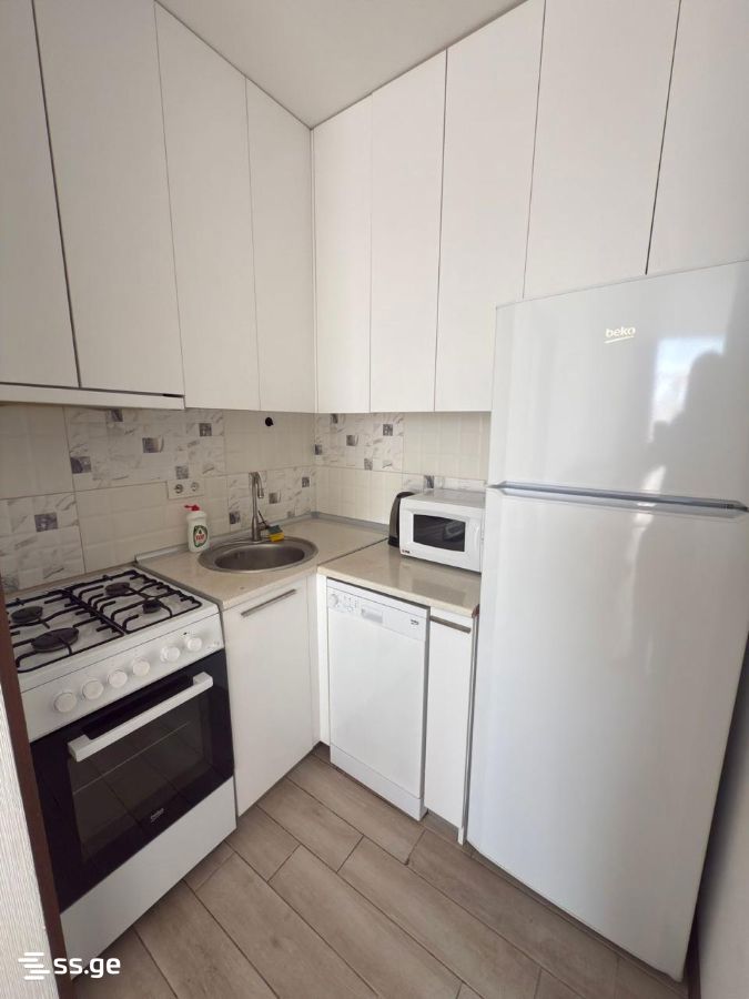 Sh. Inasaridze St. 7 - 3 rooms