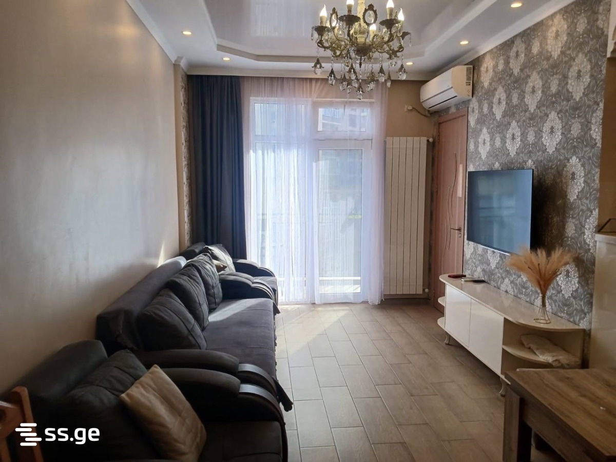 7 - 1 rooms