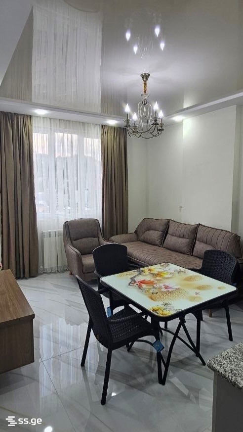 Pushkin st. 1 - 3 rooms