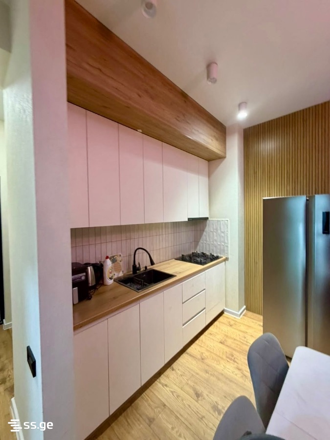petre imeri st. 14 - 3 rooms