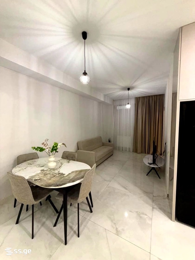 chiatura st. 1 - 2 rooms