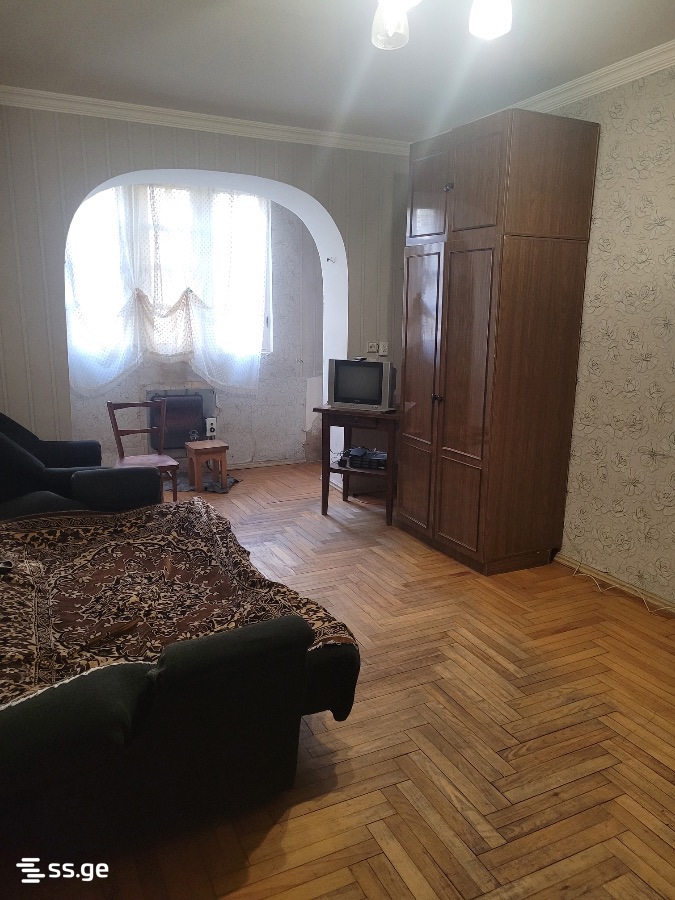 Micro. III, bl. II - Temka 37 - 1 rooms