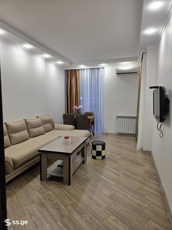 Khimshiashvili st. 49 - 2 rooms