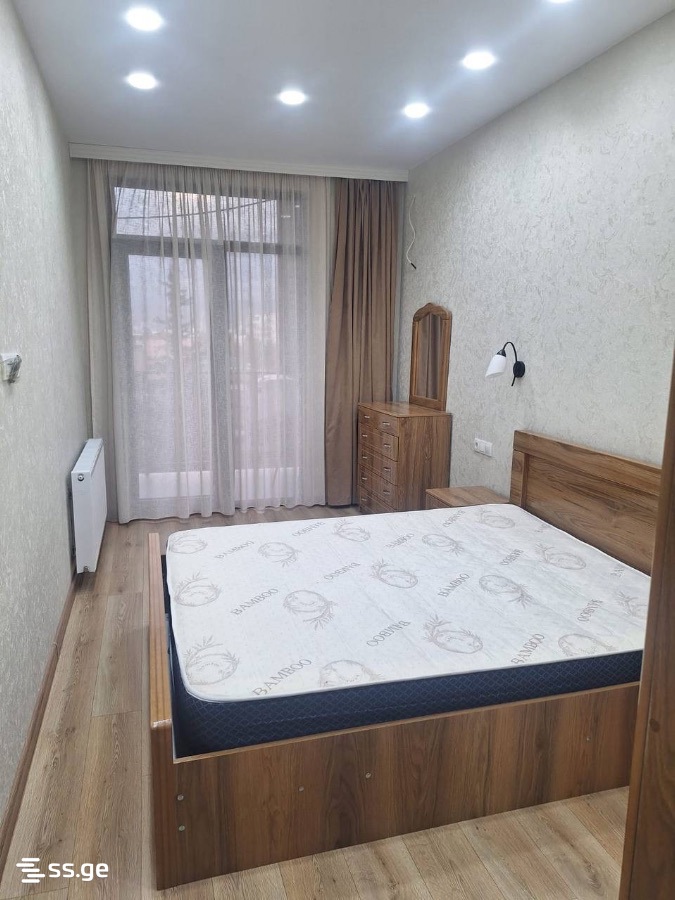 52 - 1 rooms
