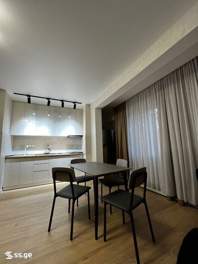 tamar mepe ave 5 - 3 rooms