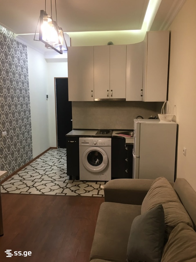8 - 1 rooms