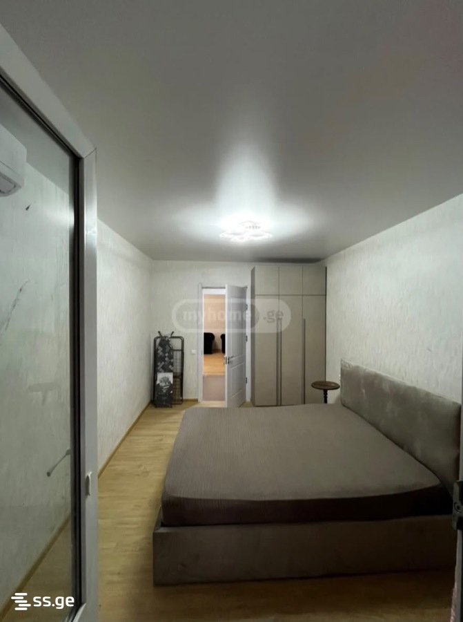 tamar mepe ave 5 - 3 rooms