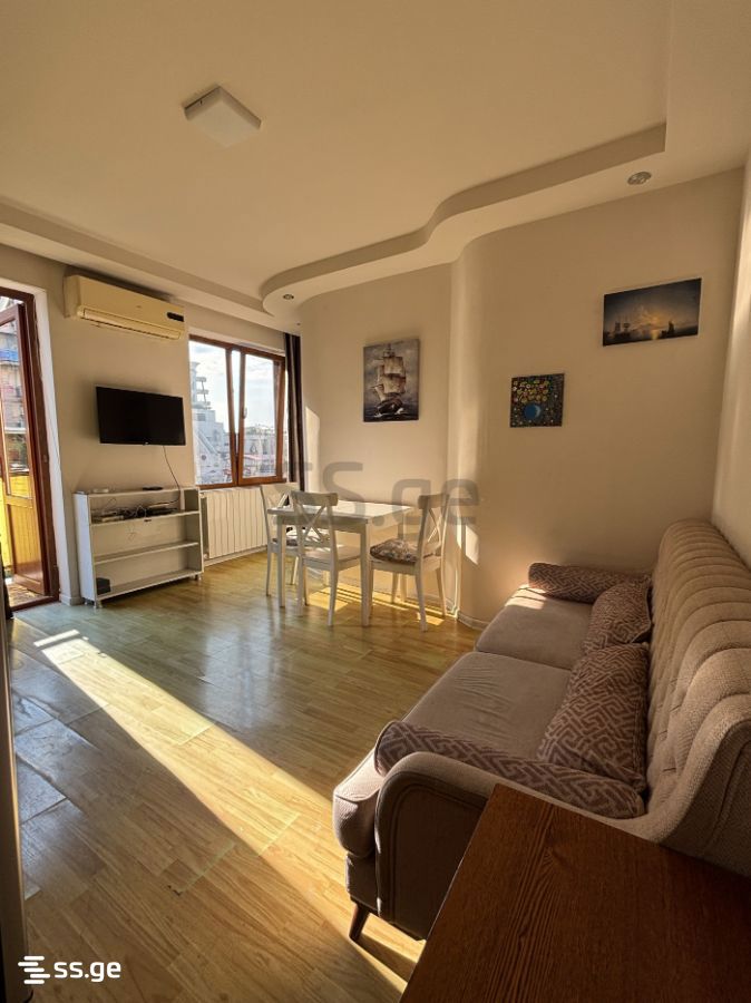 Khimshiashvili st. 25 - 3 rooms