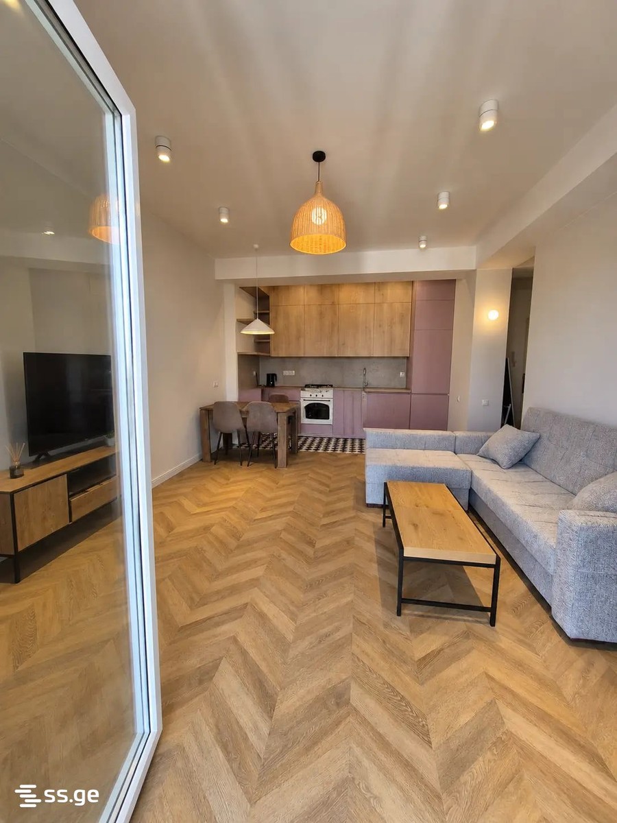 Avto Varazi st. 105 - 3 rooms