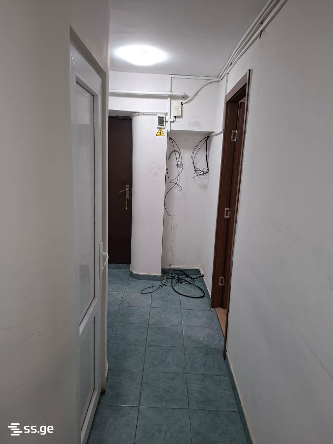 pekini st. 17 - 2 rooms