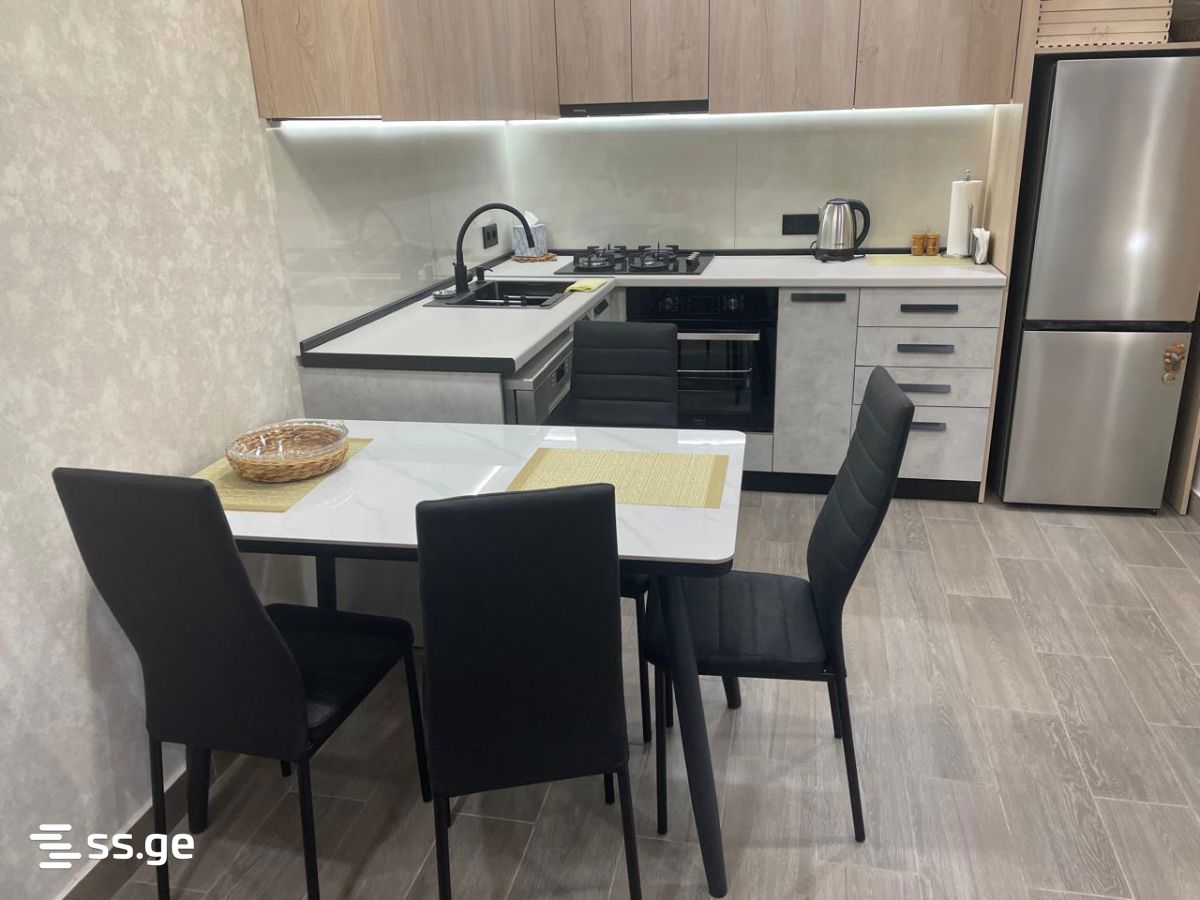 chkondideli st. 24 - 2 rooms