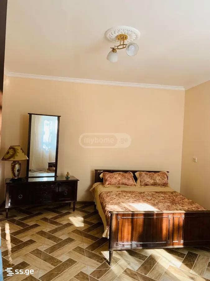 1 - 2 rooms