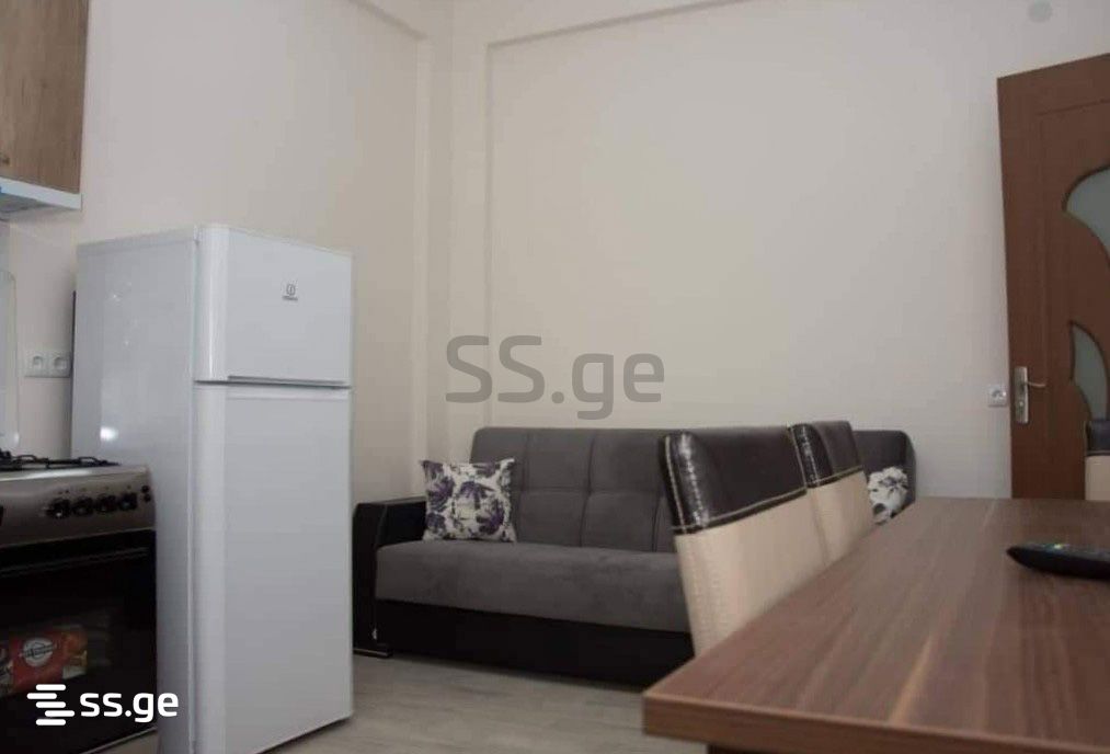 Ketevan Tsamebuli St. 45 - 3 rooms