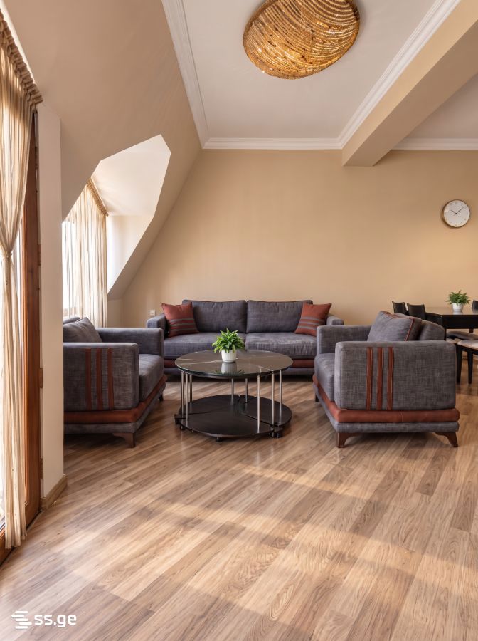54 - 3 rooms