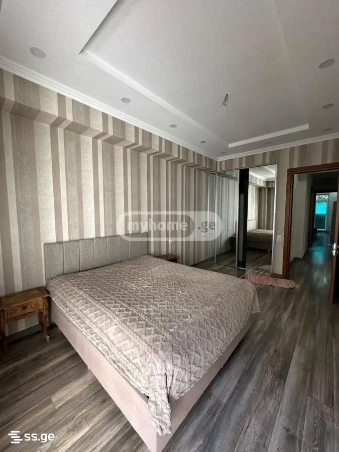 s. cincadze st 0 - 3 rooms