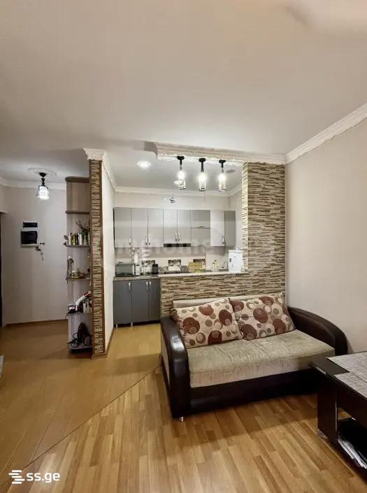 33) 20 - 2 rooms