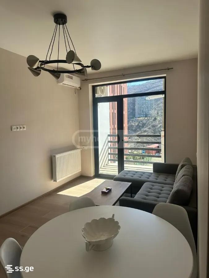 Giorgi Danelia st. 1 - 2 rooms