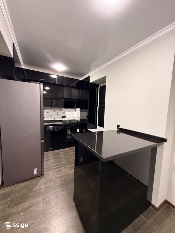 Kindzmarauli Lane 16 - 3 rooms